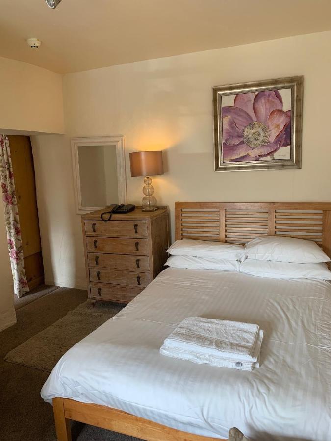 Harrisons Hall Bed & Breakfast Hotel Mold Bagian luar foto