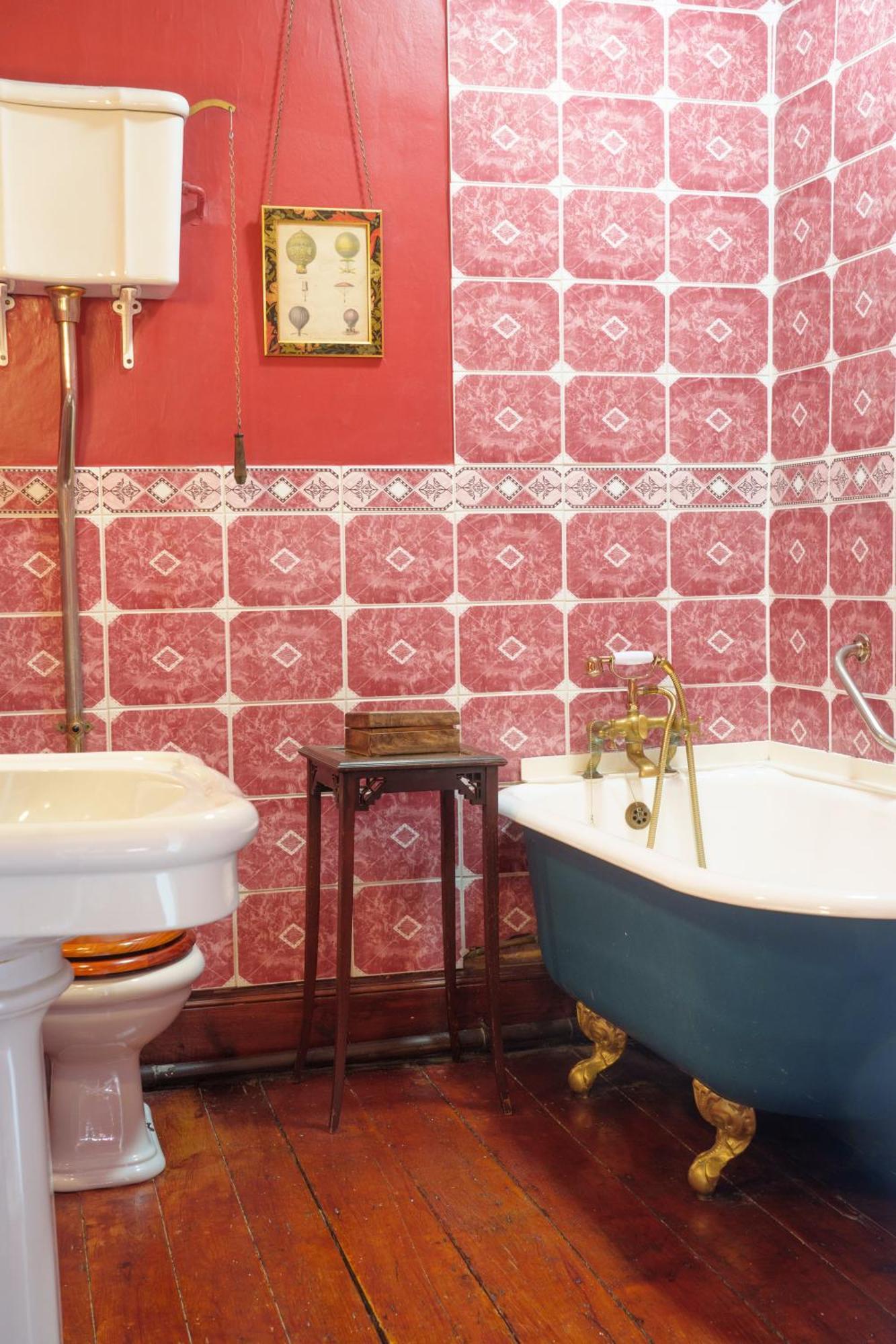 Harrisons Hall Bed & Breakfast Hotel Mold Bagian luar foto